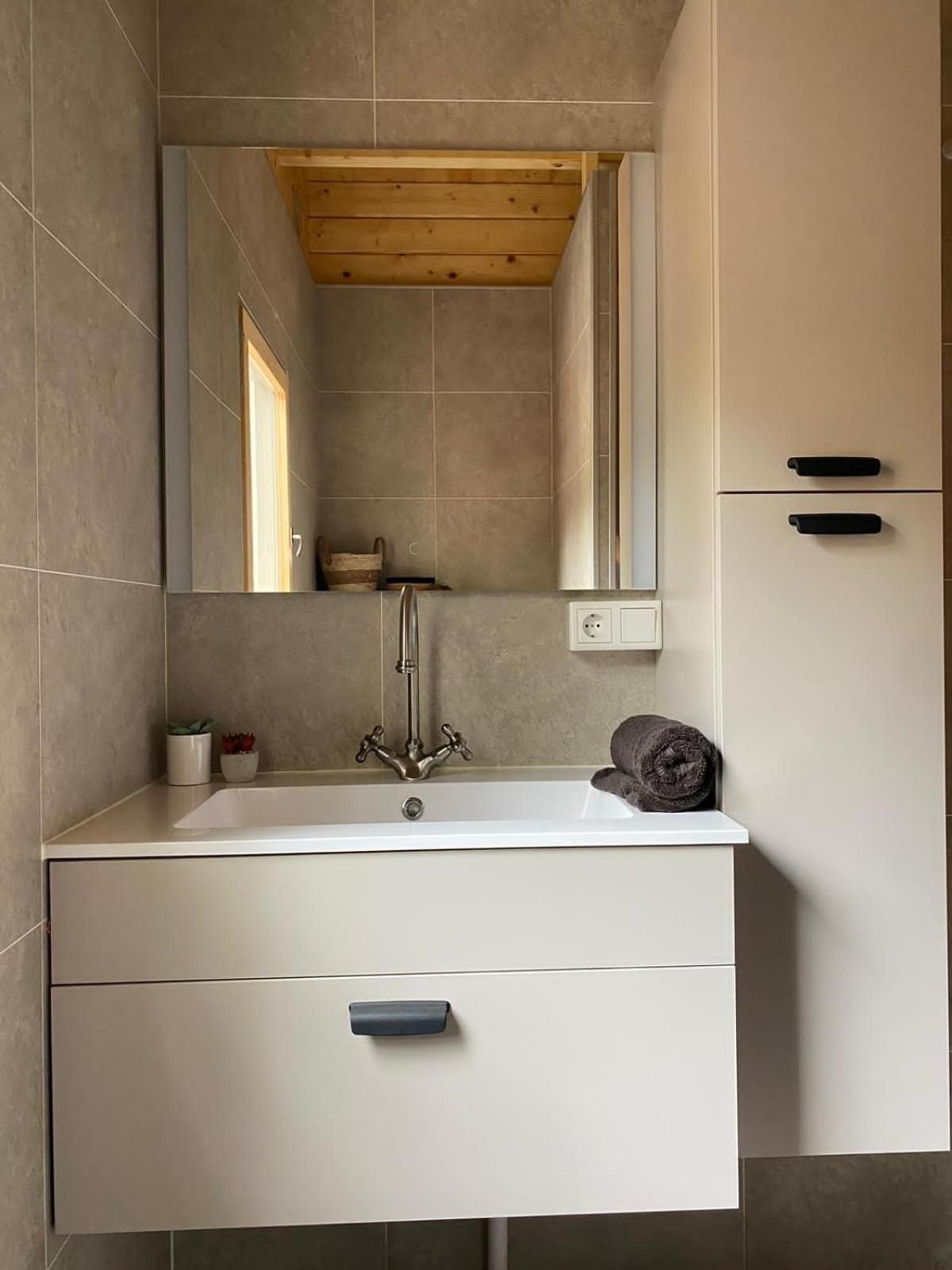 Cosy Tiny Lodges - Vakantiepark Kempenbos Diessen Quarto foto