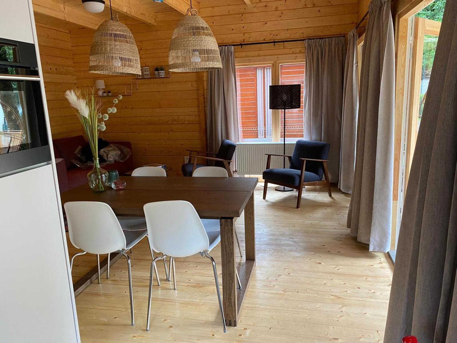 Cosy Tiny Lodges - Vakantiepark Kempenbos Diessen Quarto foto